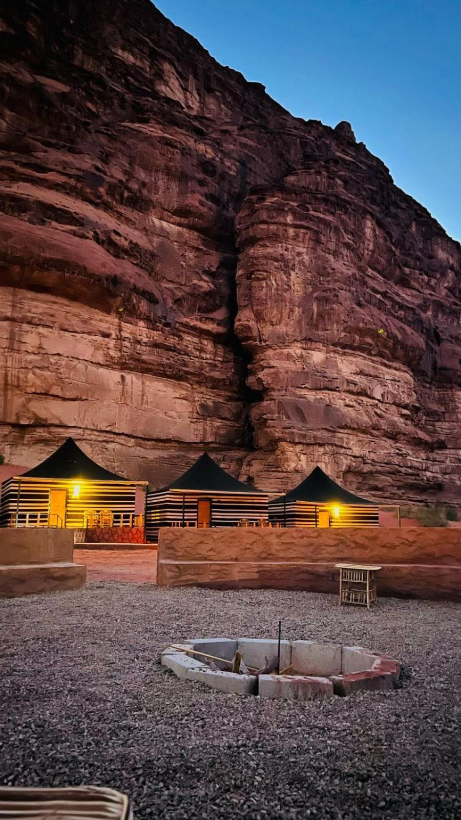 Rum Solaris Bubbles Camp Wadi Rum Eksteriør billede