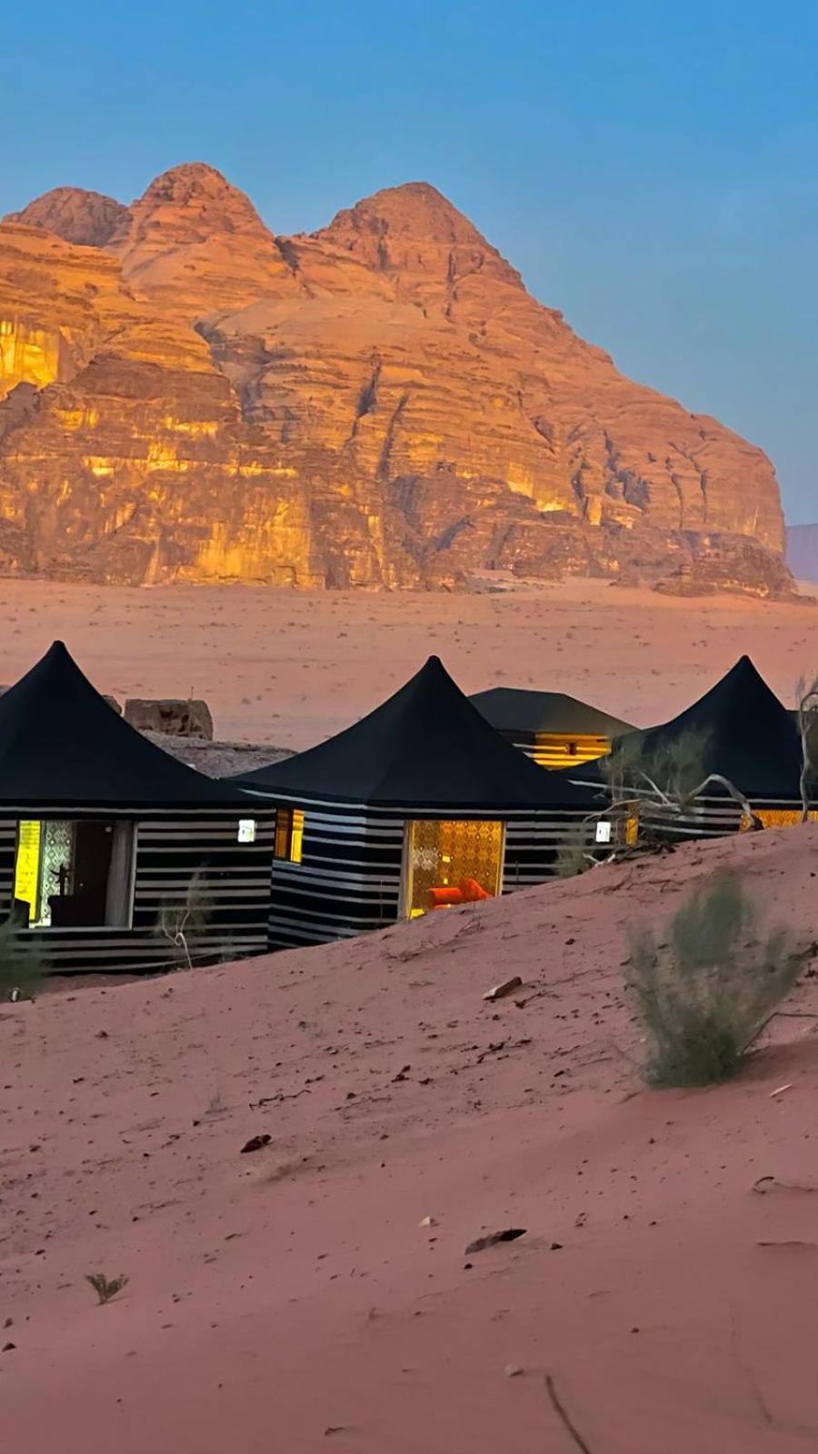 Rum Solaris Bubbles Camp Wadi Rum Eksteriør billede